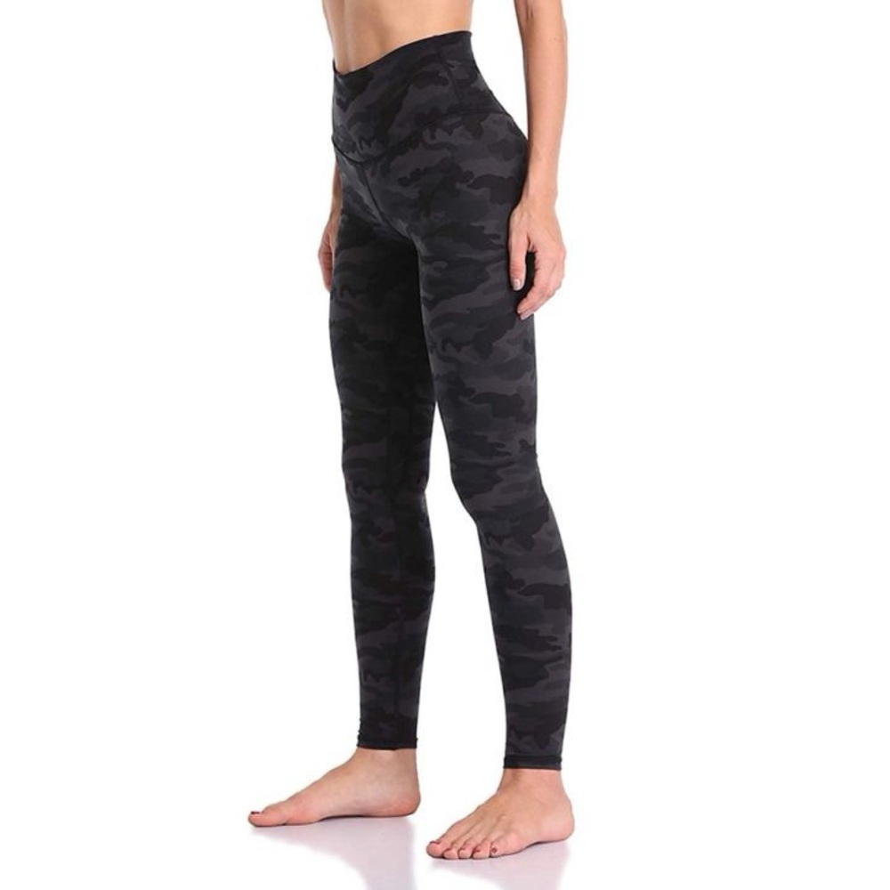 Colorfulkoala Camo High Rise Athletic‎ Leggings, Grey Black - Size S